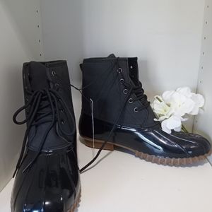 NEW Charles Albert Vegan Leather Women’s Gardening Rain Duck Boots Boots SZ 10